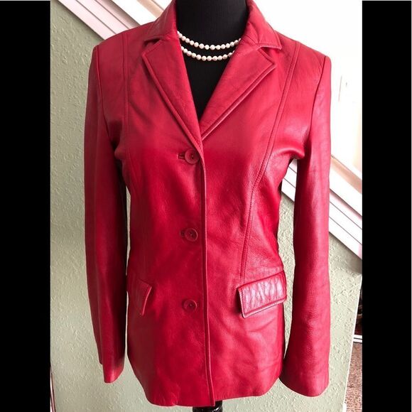 Beautiful red leather jacket by Kenneth Cole - Picture 1 of 3